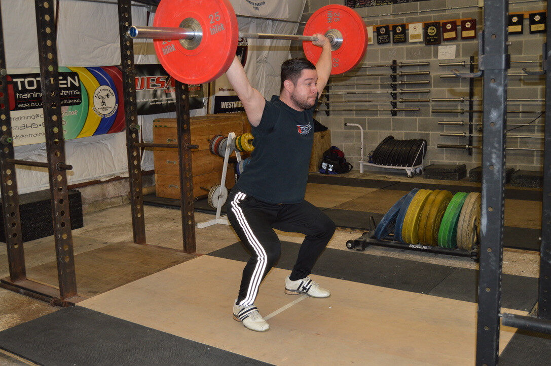 Snatch weightlifting Snatch weightlifting